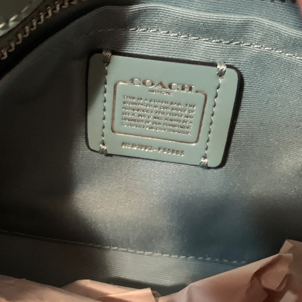 SOLD⛔️Authentic Coach pebbled leather Crosby/Satchel 🌿 - Picture 9 of 9
